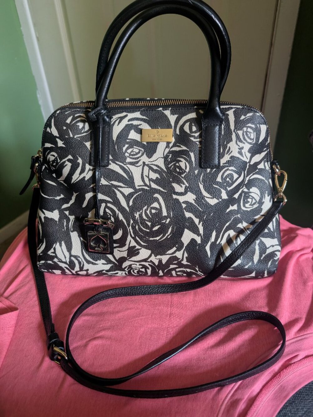 Kate Spade black and white handbag